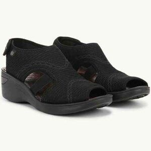 BZEES ‘Dream’ Black Open Toe Sling Back Velcro Lightweight Wedge Sandals